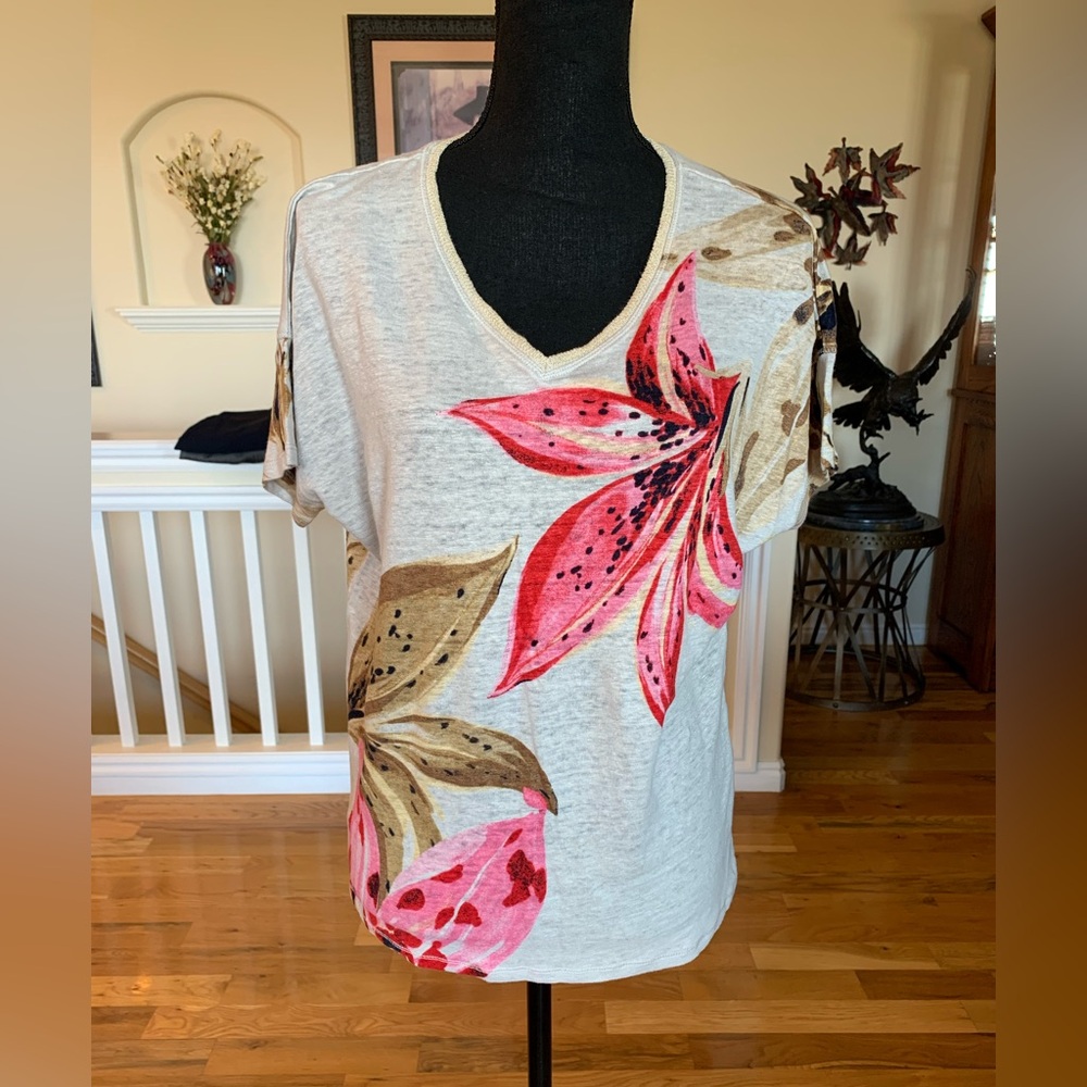 Chico's Pink and Brown Floral Short Sleeve Top